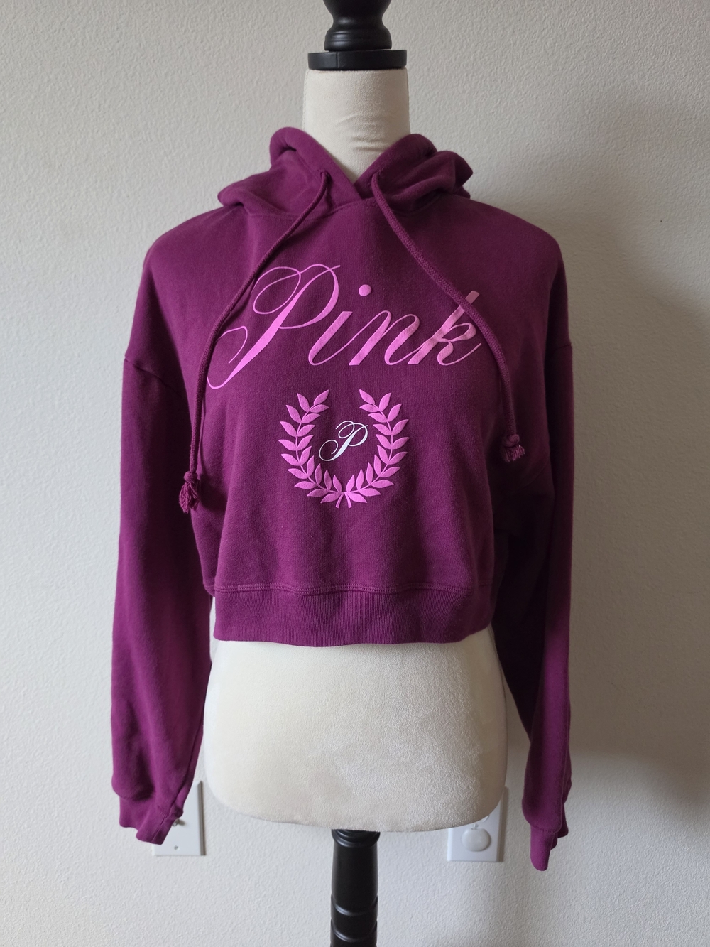 Victoria's Secret PINK Womens S Cropped Pullover Hoodie Purple Logo Graphic